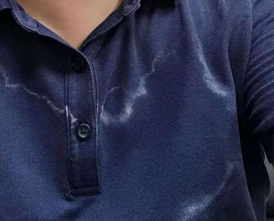 衣服汗渍